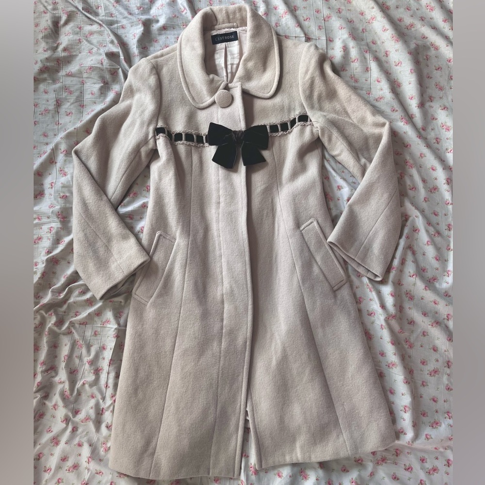 **MOVING SALE** Beige warm winter coat shoujo style